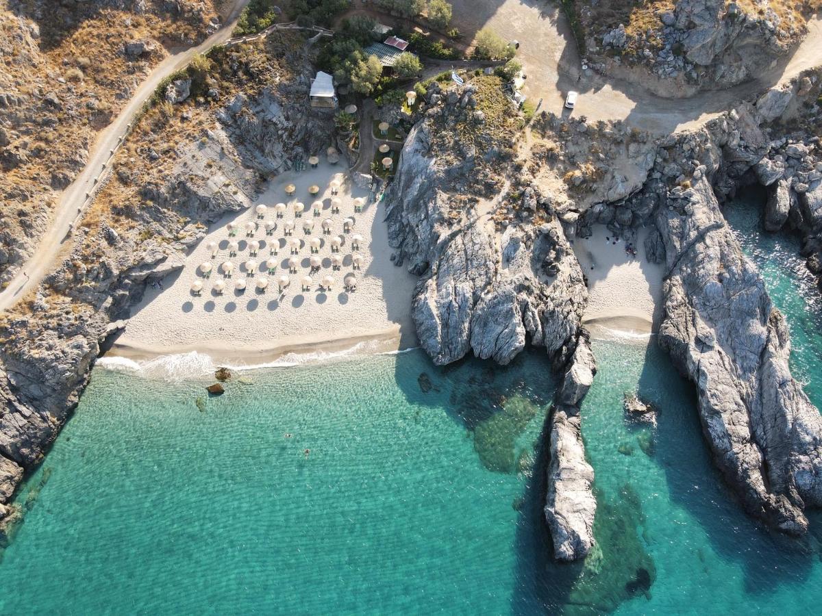Anemos Luxury Villas Rodakino Eksteriør bilde